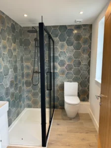 ensuite bathroom in woodmancote